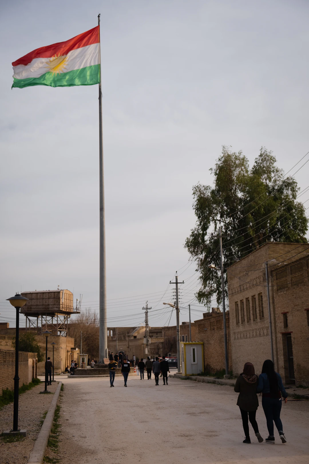 وێنەی سەرەکیی وتاری میراتی بەردەوام و مێژووی زمانی کوردی.